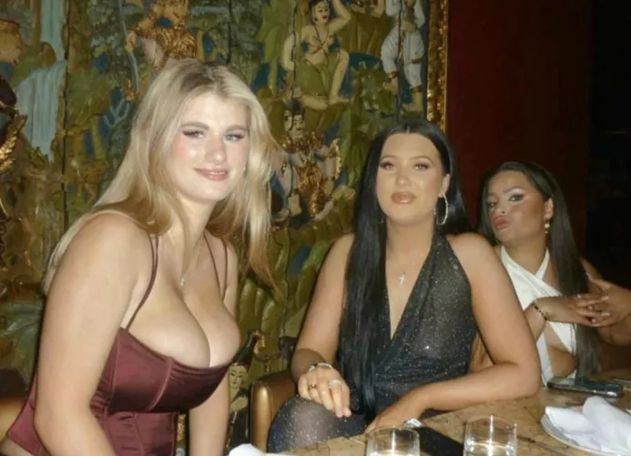 She's got quite an advantage🌰🌰👀🤯