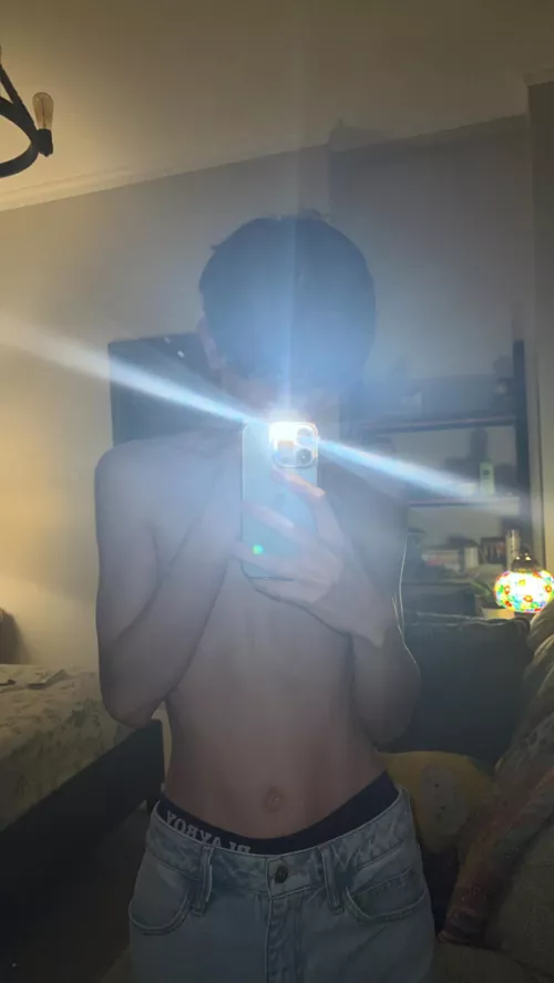snap:ianaiko1311, asian boy here looking for straight dudes to play with me :) hmu ~ top++