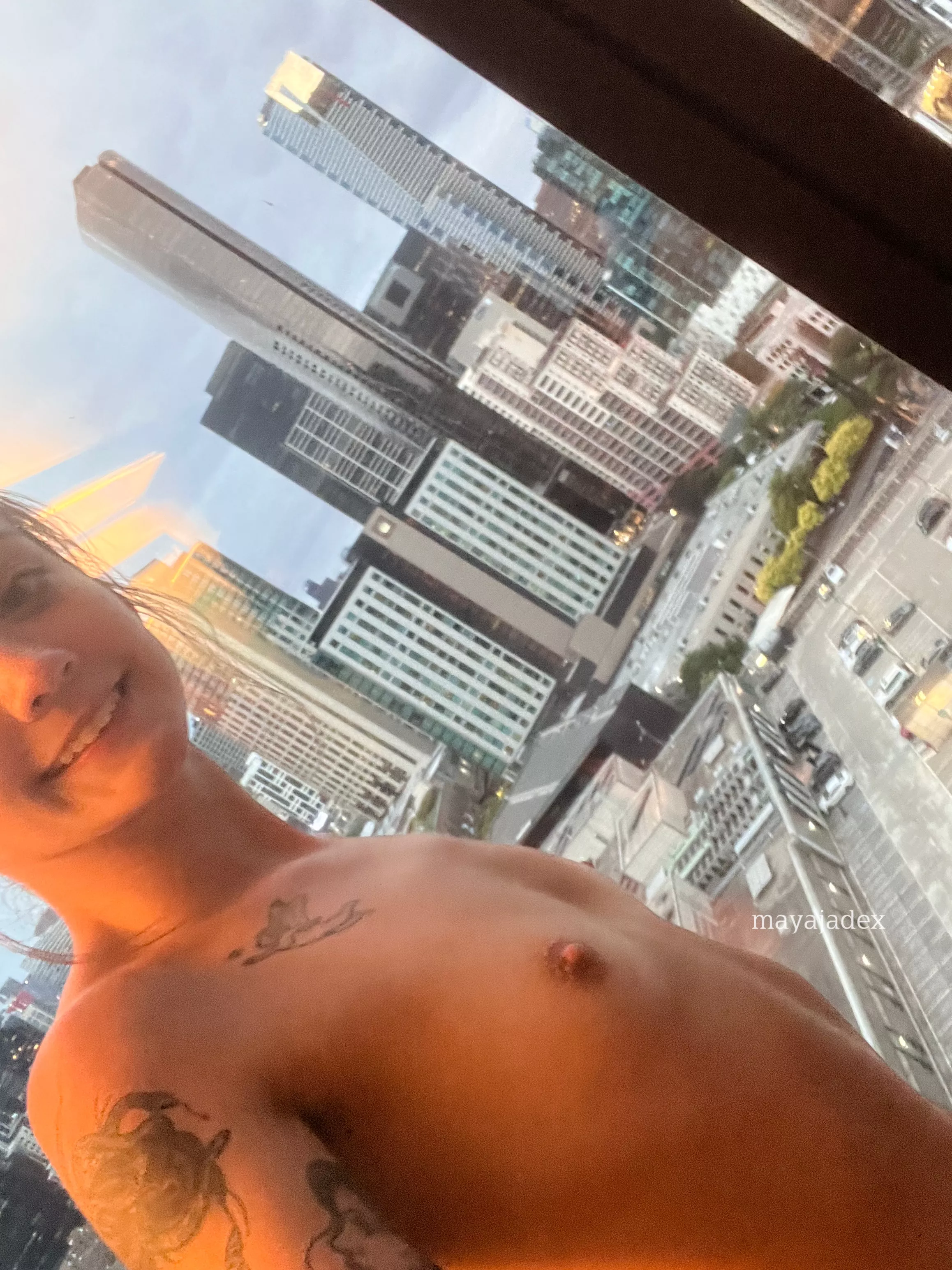 the only thing that sticks out are my nipples :')