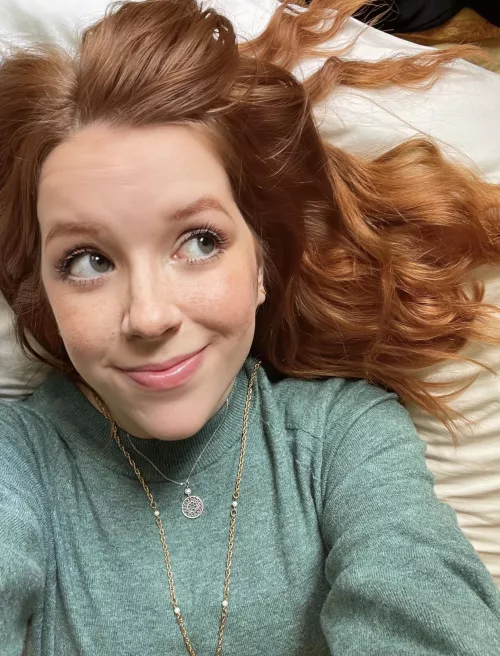 Thinking about what I could do first when I get home tomorrow 💭 [F]