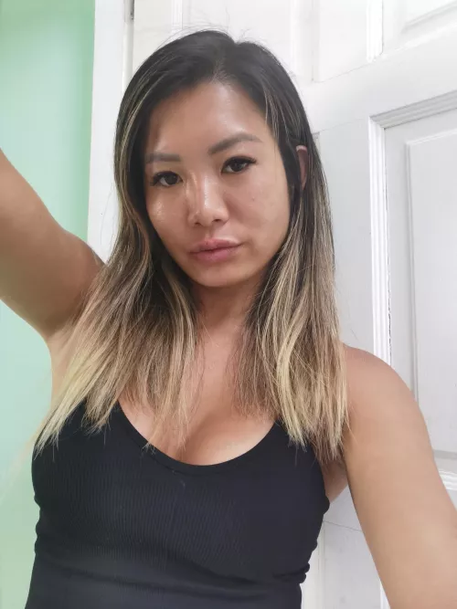 thisishellmel (@thisishellmel) [Instagram]