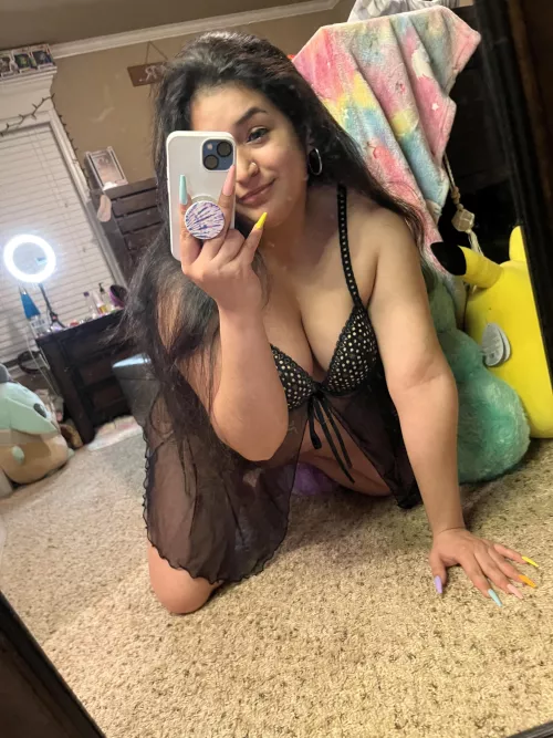 U can’t stop looking huh 🤭