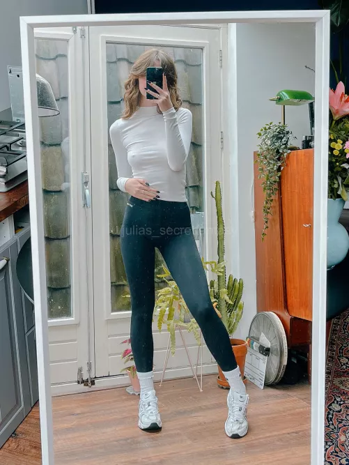 U think I should wear a bra to the gym?