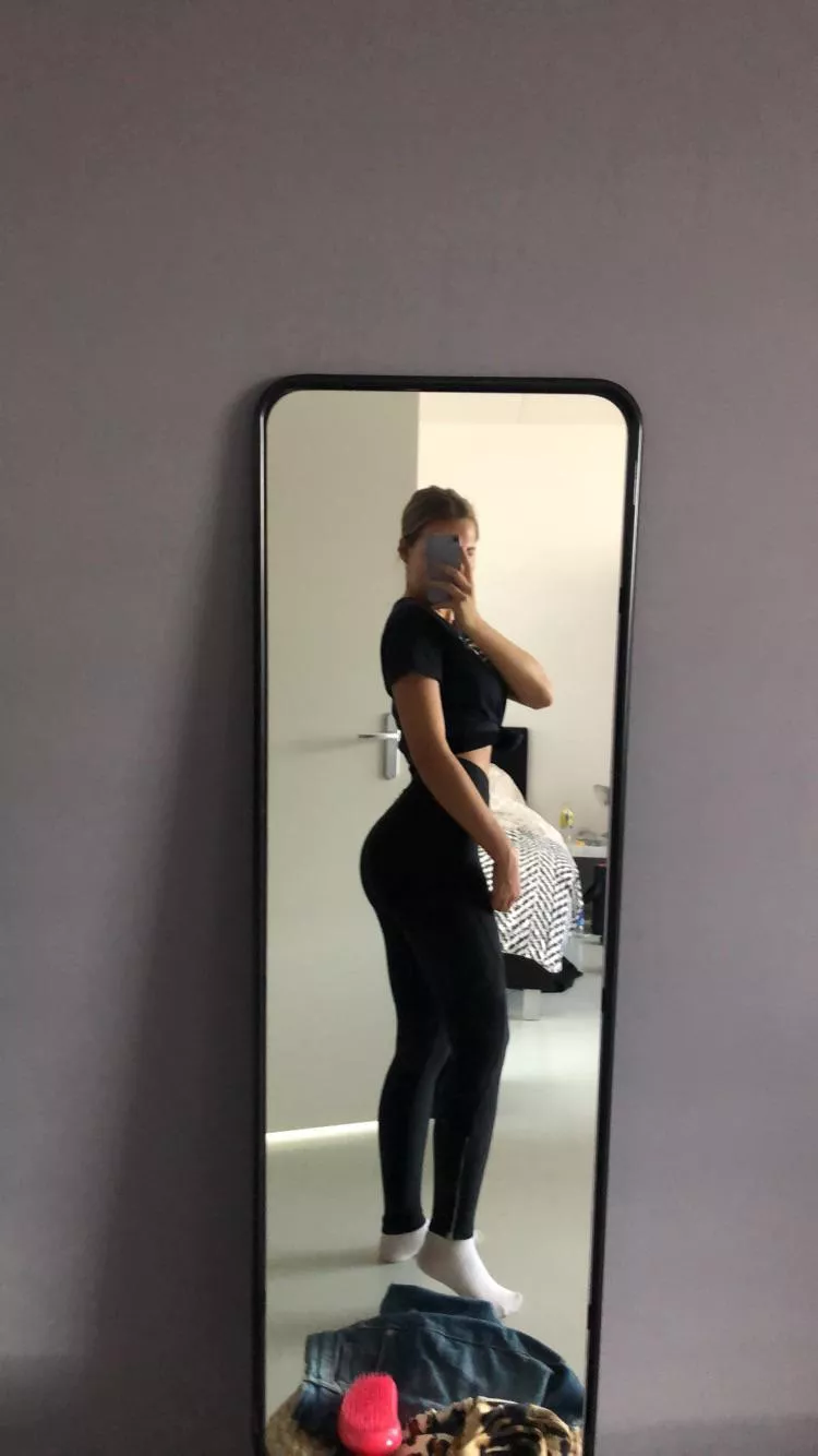 After workout pic (f21)