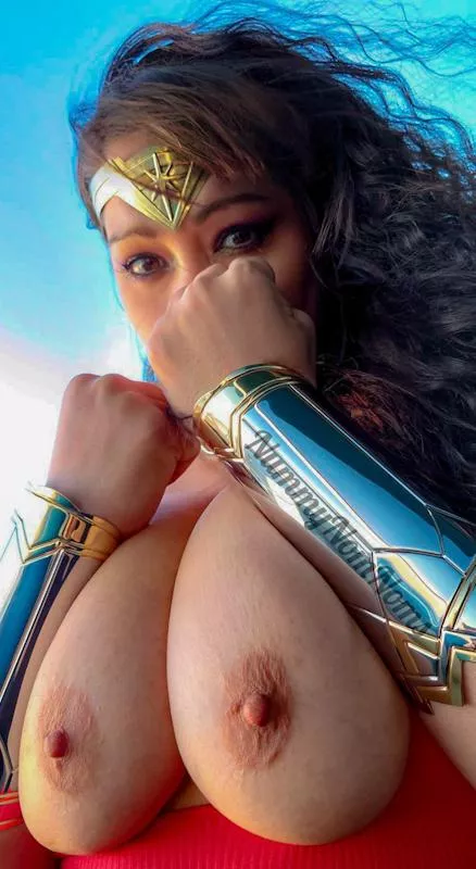 Big Wonder Woman fan!