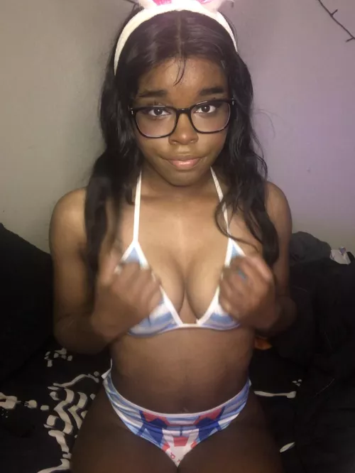 [F18] would you consider destroying me 🙈??