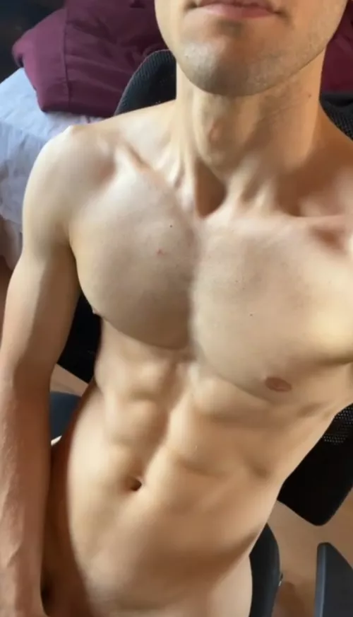 Guys feel free to hmu