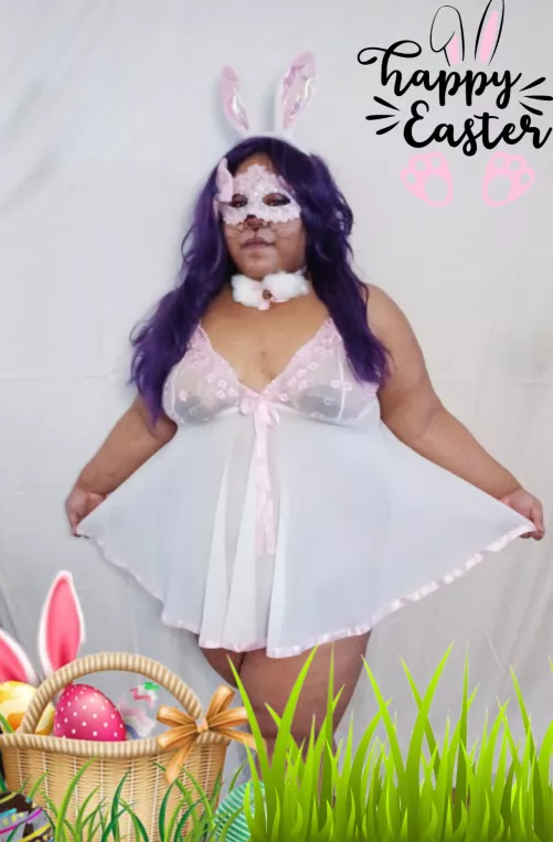 Hello, I'll be your Easter Bunny this evening 🤭🐰 happy Easter to those who celebrate 🤗