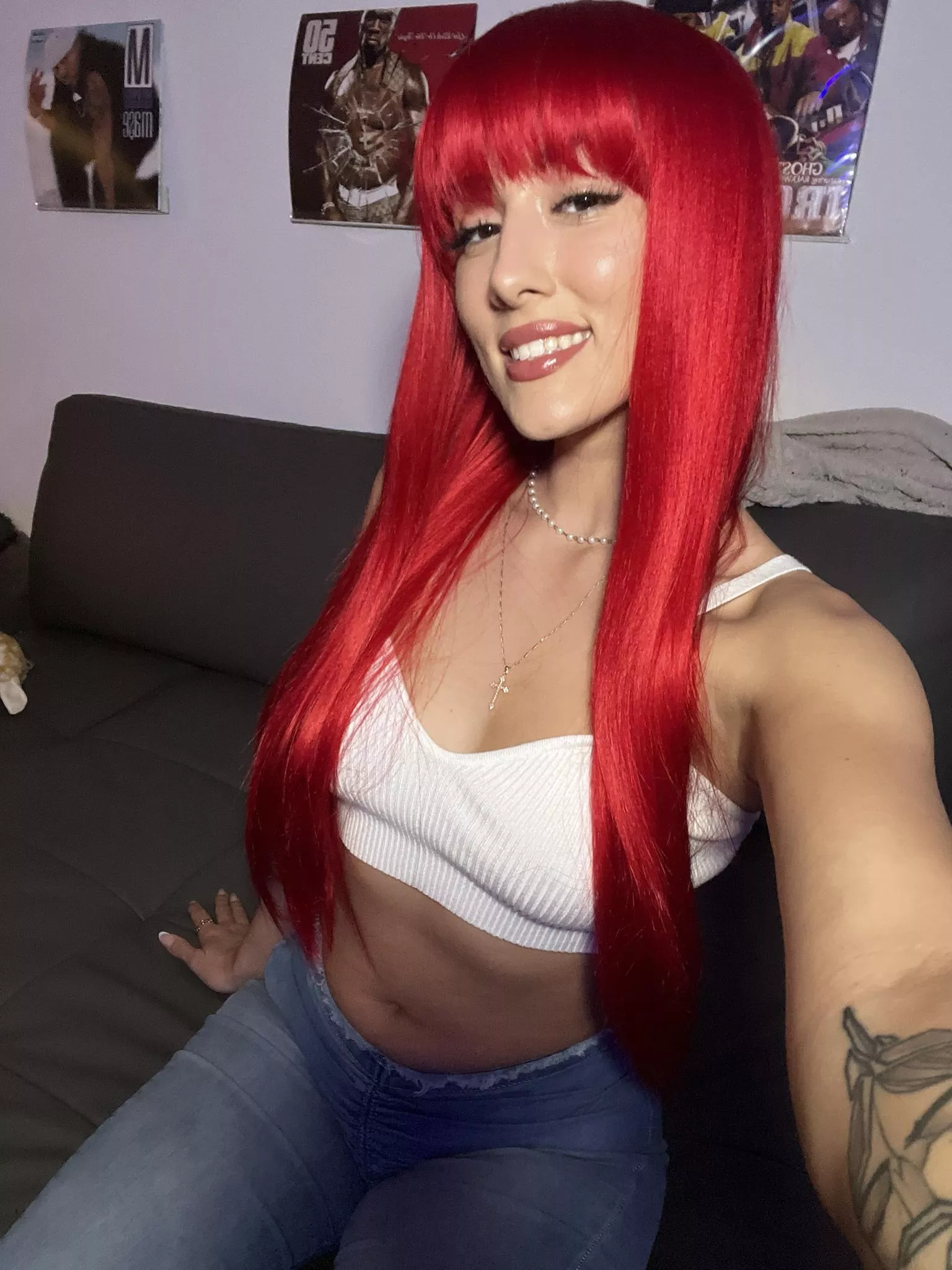 I love showing off my tummy ;)