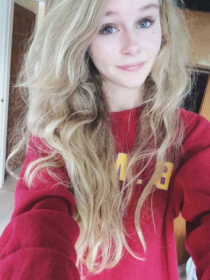 I want to choke on and worship a big dick more than anything.