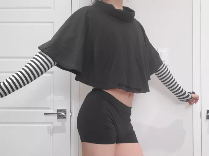 I was messing around and found out you can make a makeshift shoulder cape from a skirt