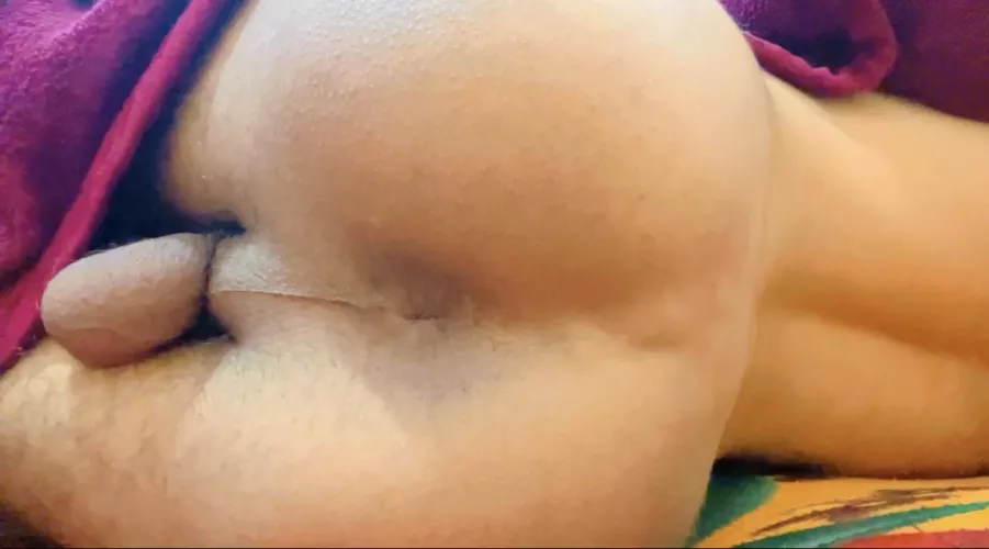 Look at my tight hole