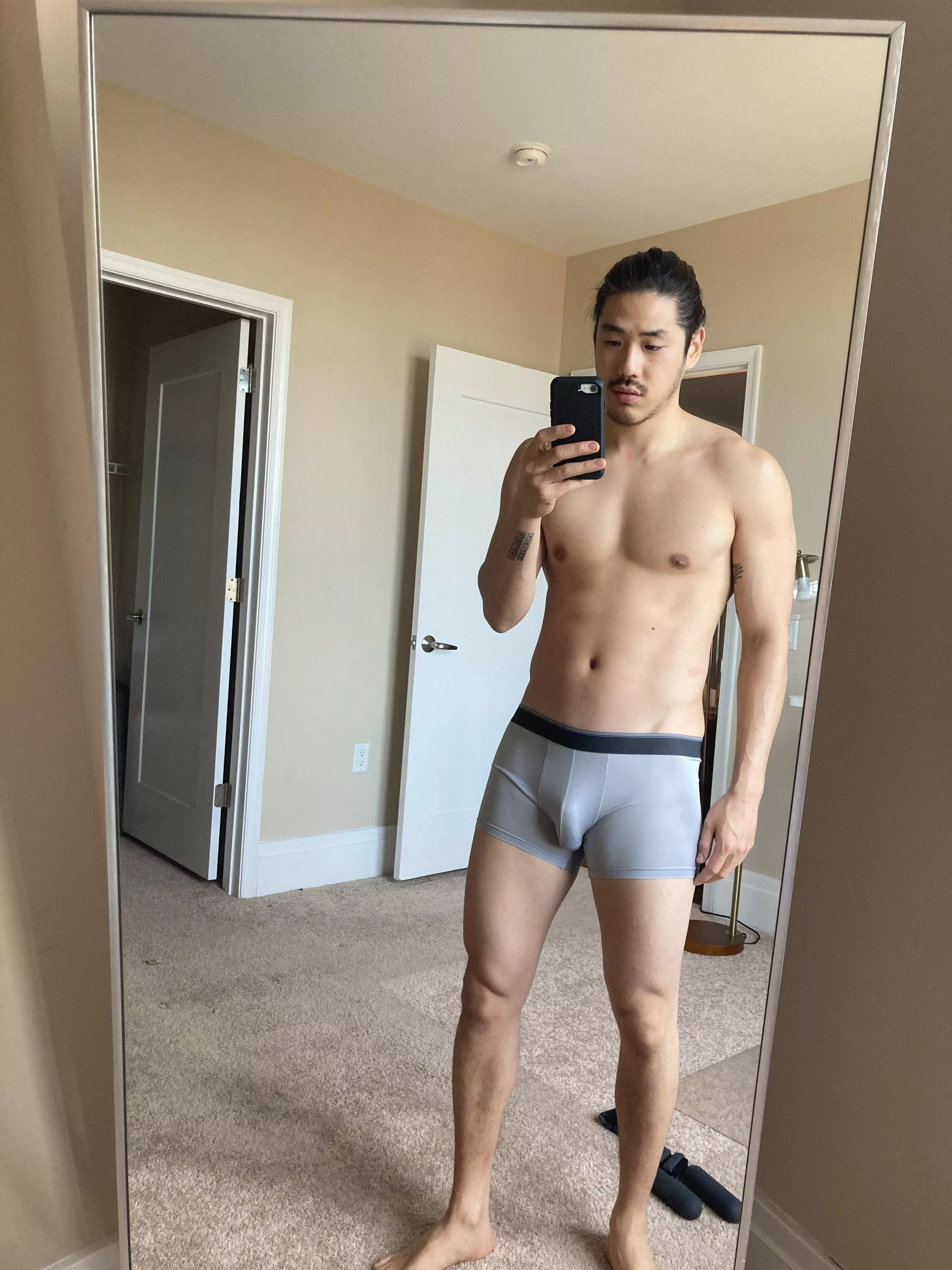 See my big Korean dick on OF for $15