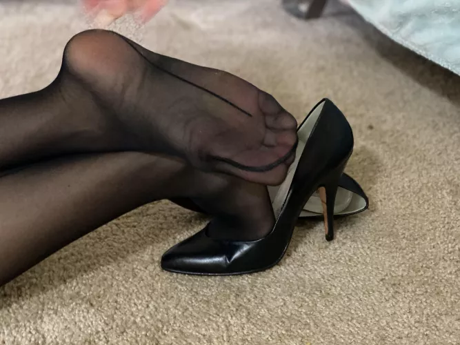 Teaching class tomorrow morning! Who wants to join?