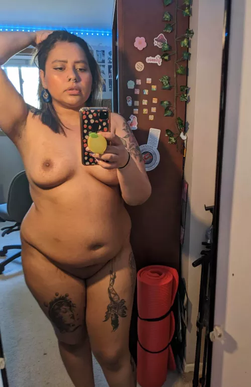 Would be pretty rude to scroll by without taking your dick out ;)