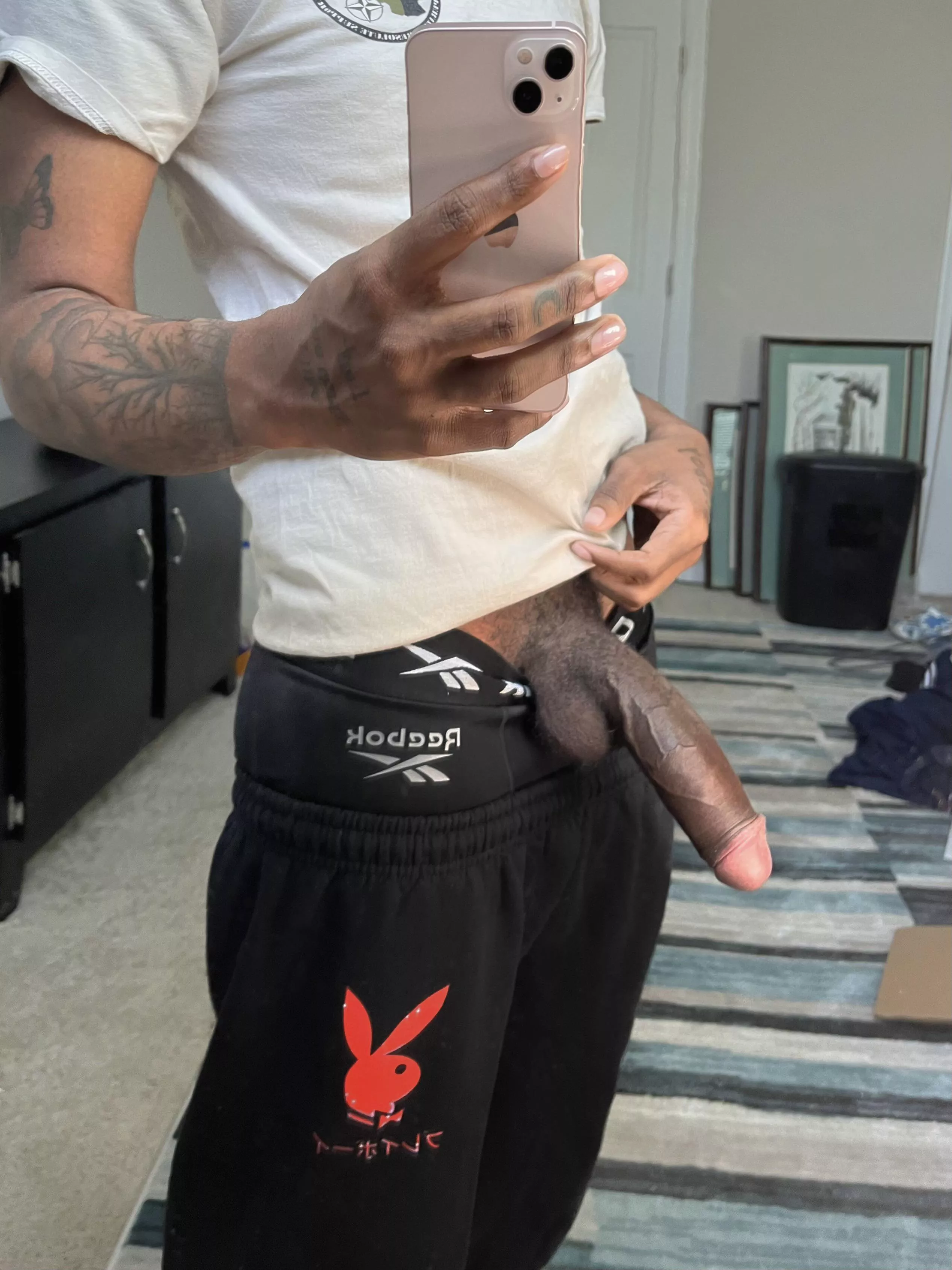 (18) wish I had someone to send pics to ..