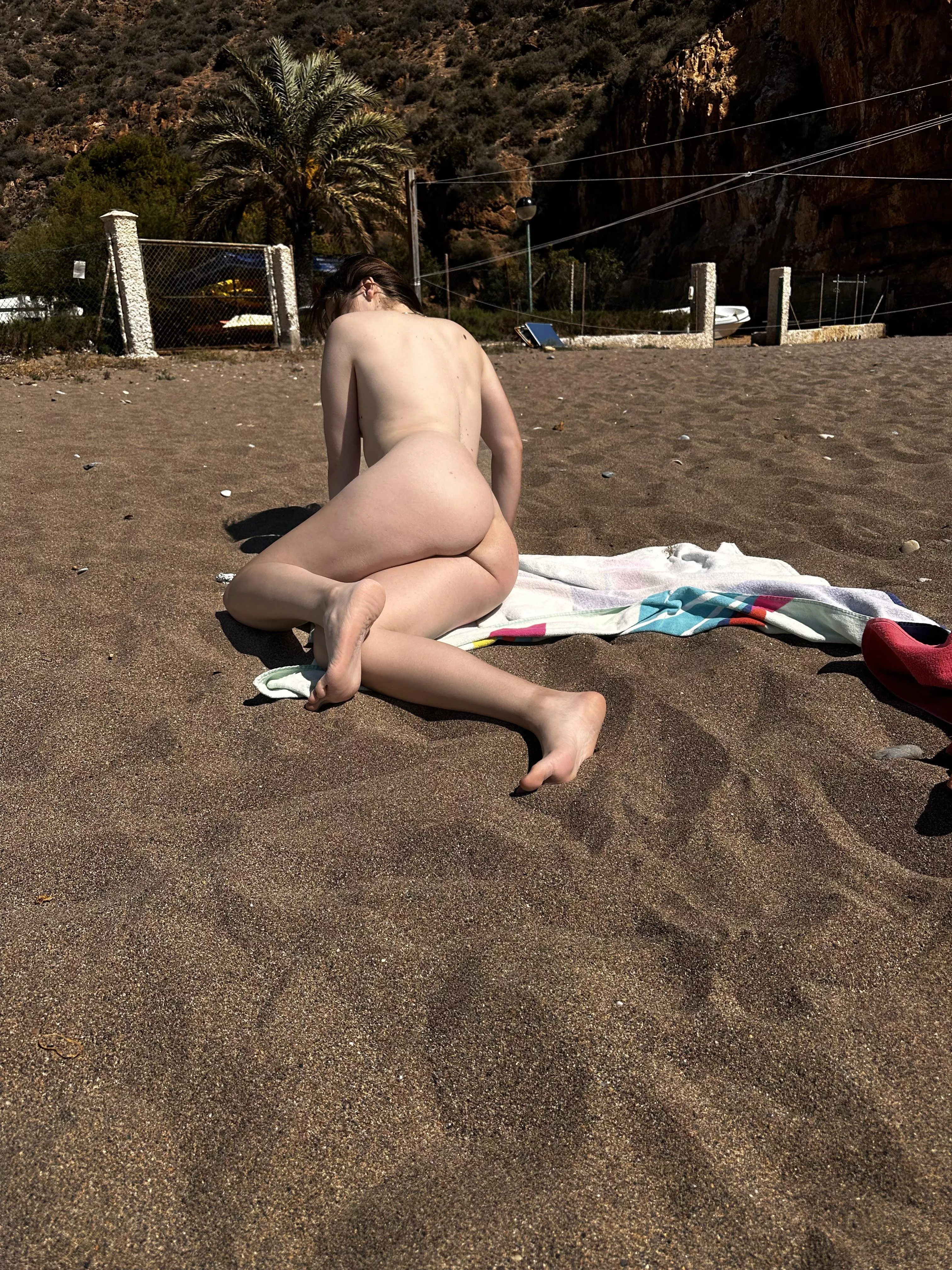 Am I good nudist? 😎