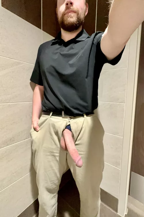 Anyone wanna meet me on my lunch break?