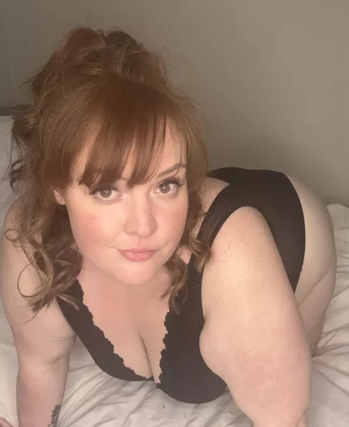 Come to bed… please? 😈