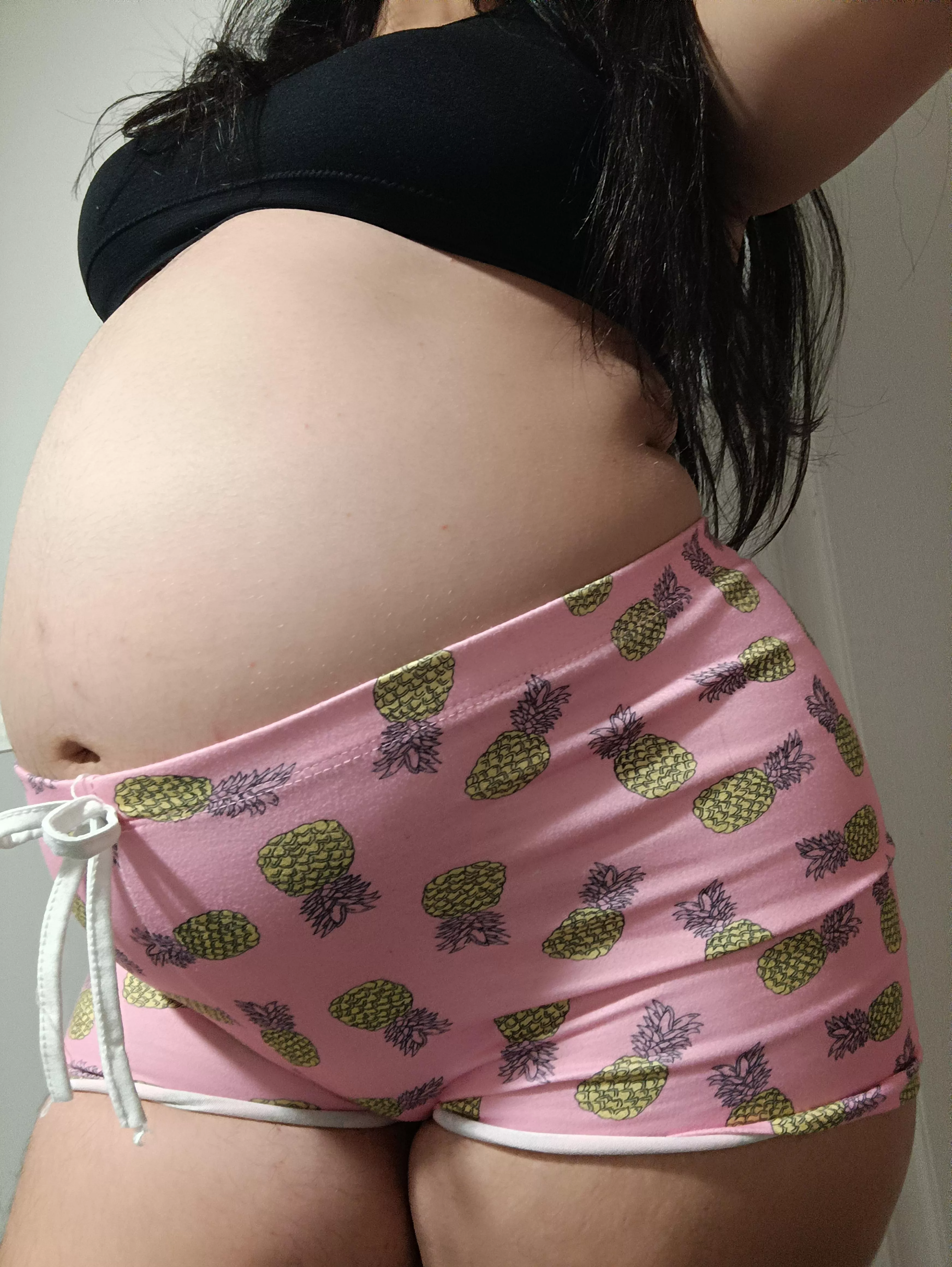 I love to eat and be fed 🩷