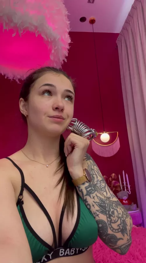 I'm thinking about how I can make a female clitoris with your penis using this cage.