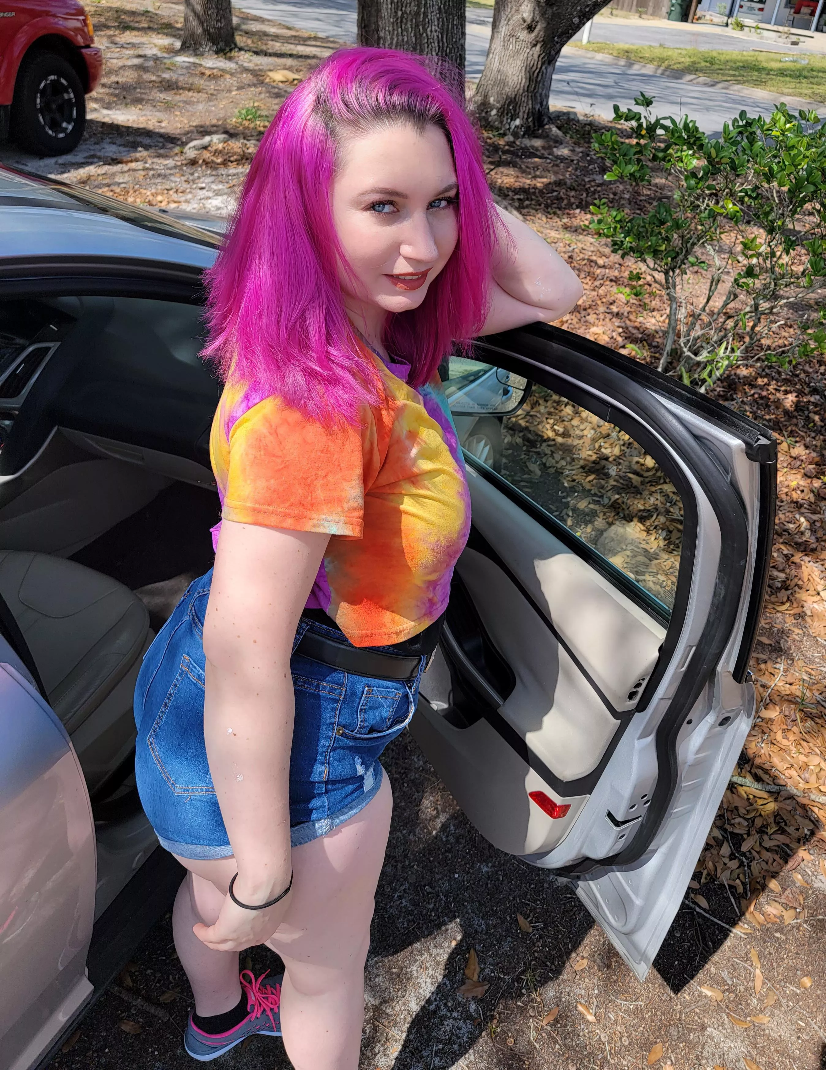 Loving this weather today! 🌞