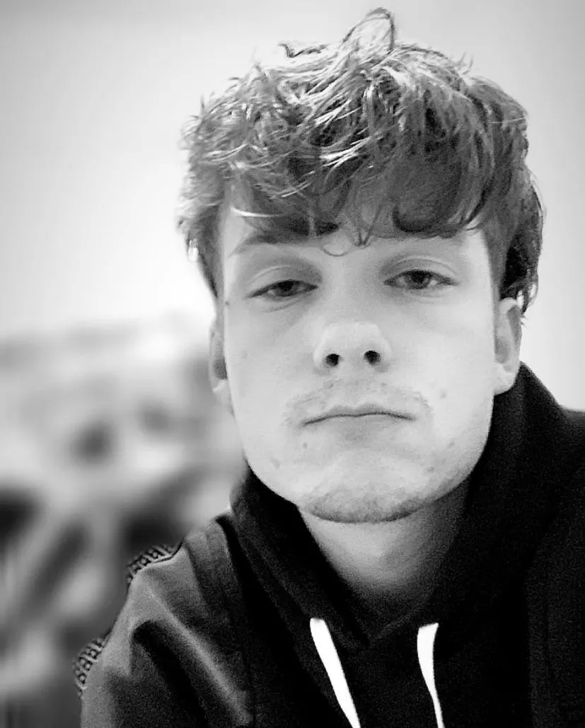 Monday again 😔 Monday again 😔