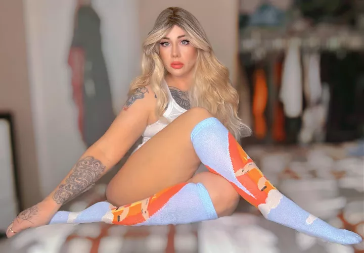 There is nothing sexier on a pair of legs than long socks