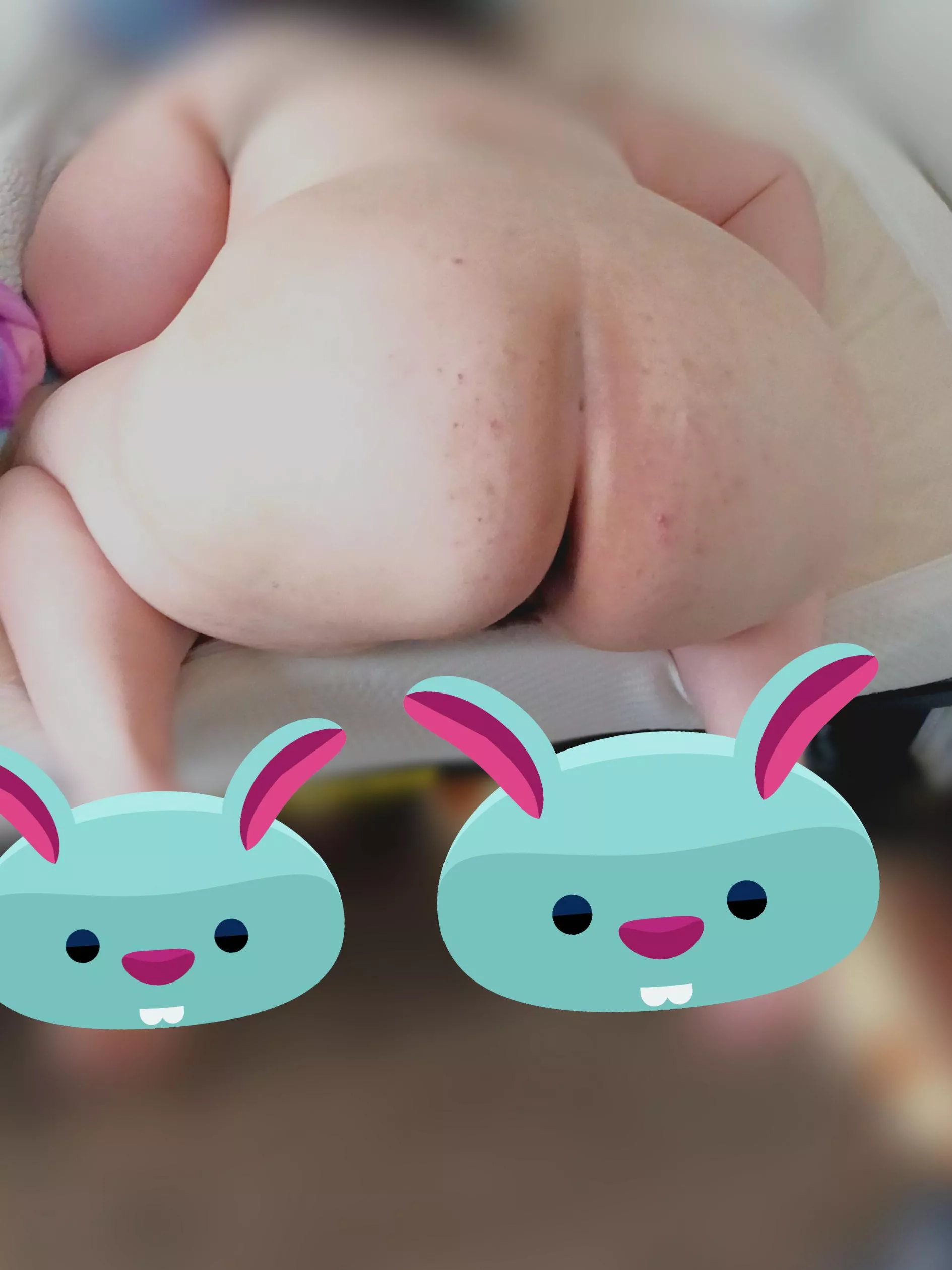 Waiting to get my pussy ate