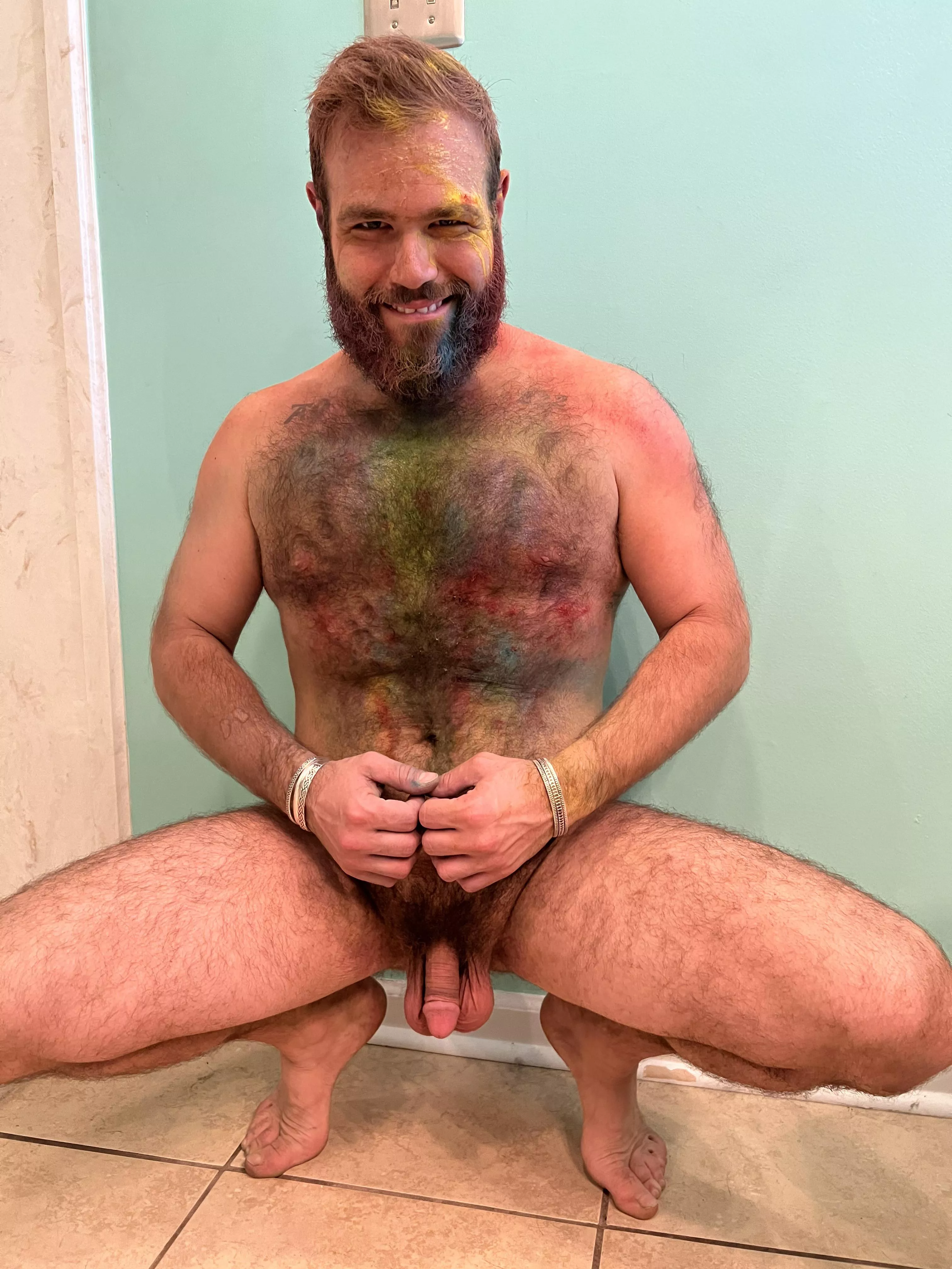 (32) Come and taste the rainbow.