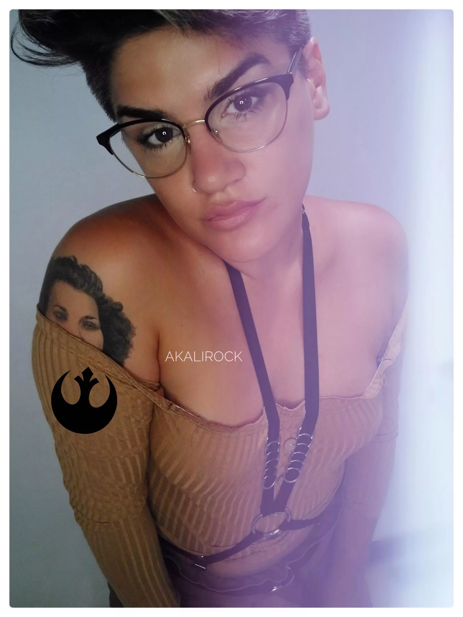 [F] Trying to get some Imperial Credits for a living