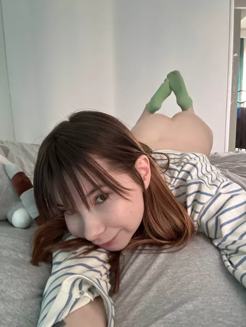 Girls in socks are the cutest