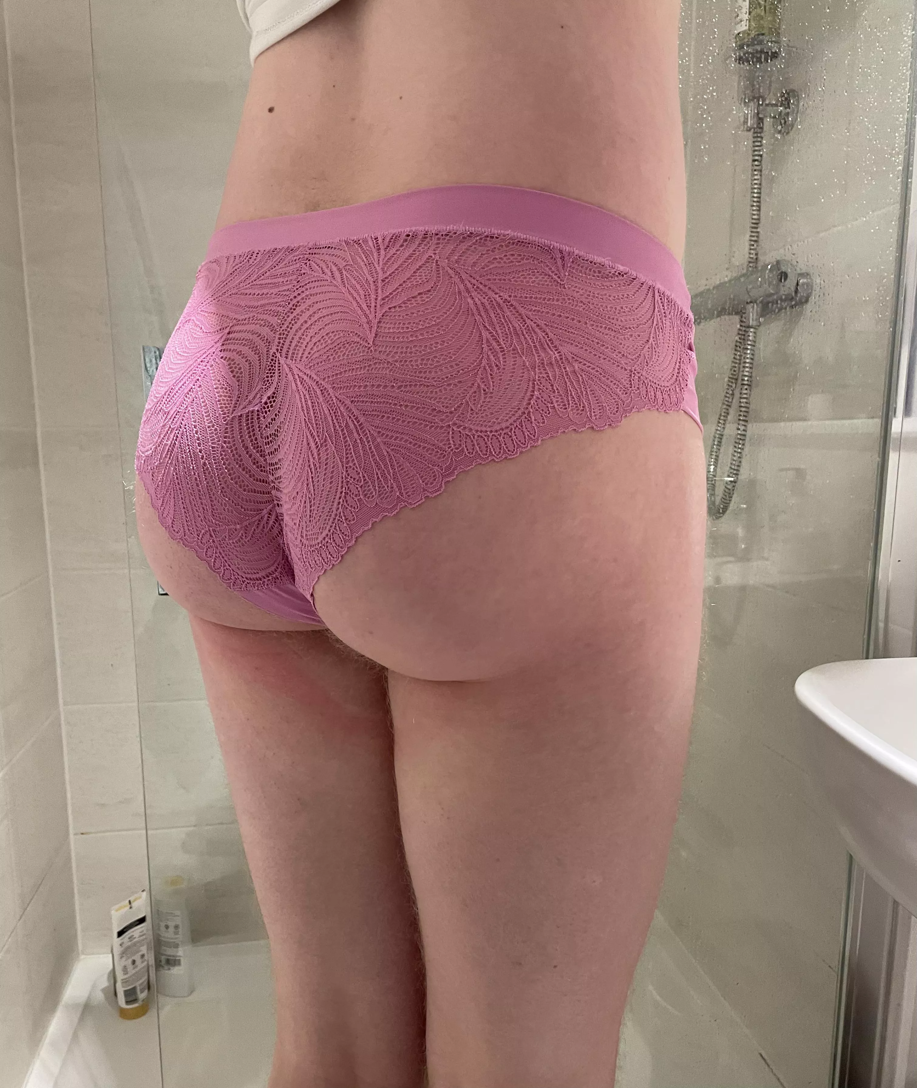 Hope you guys like my ass in these