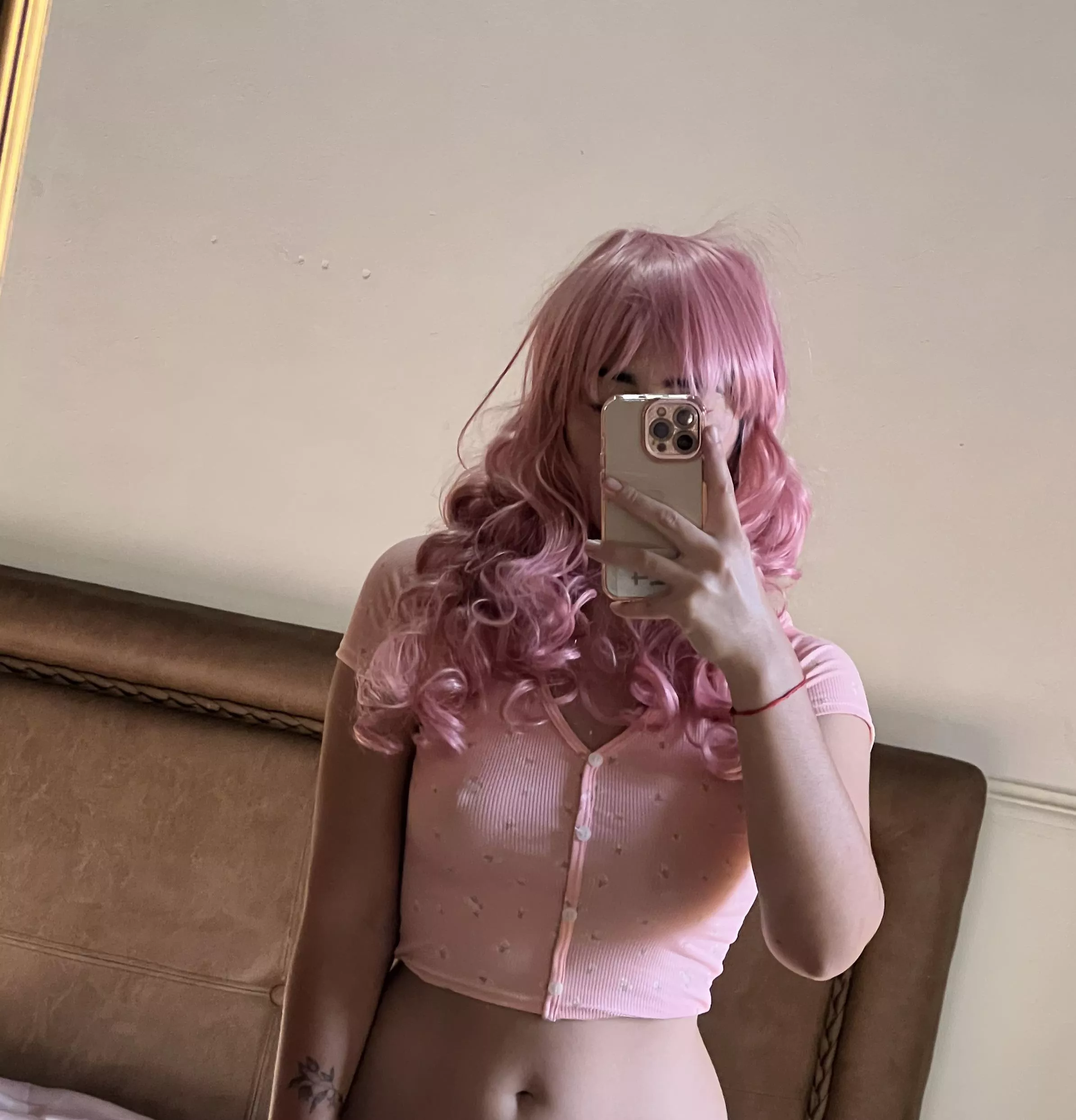 I can't help it if the buttons stand out