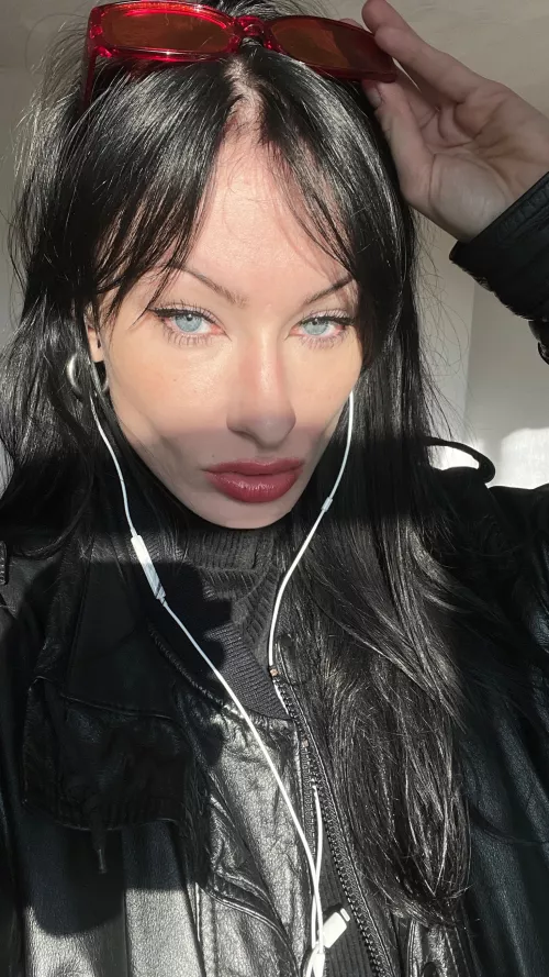 Im feeling like humiliating a sissy today😈