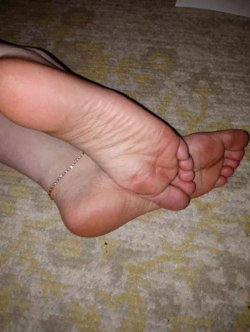 Perfect soles for worshipping 😇
