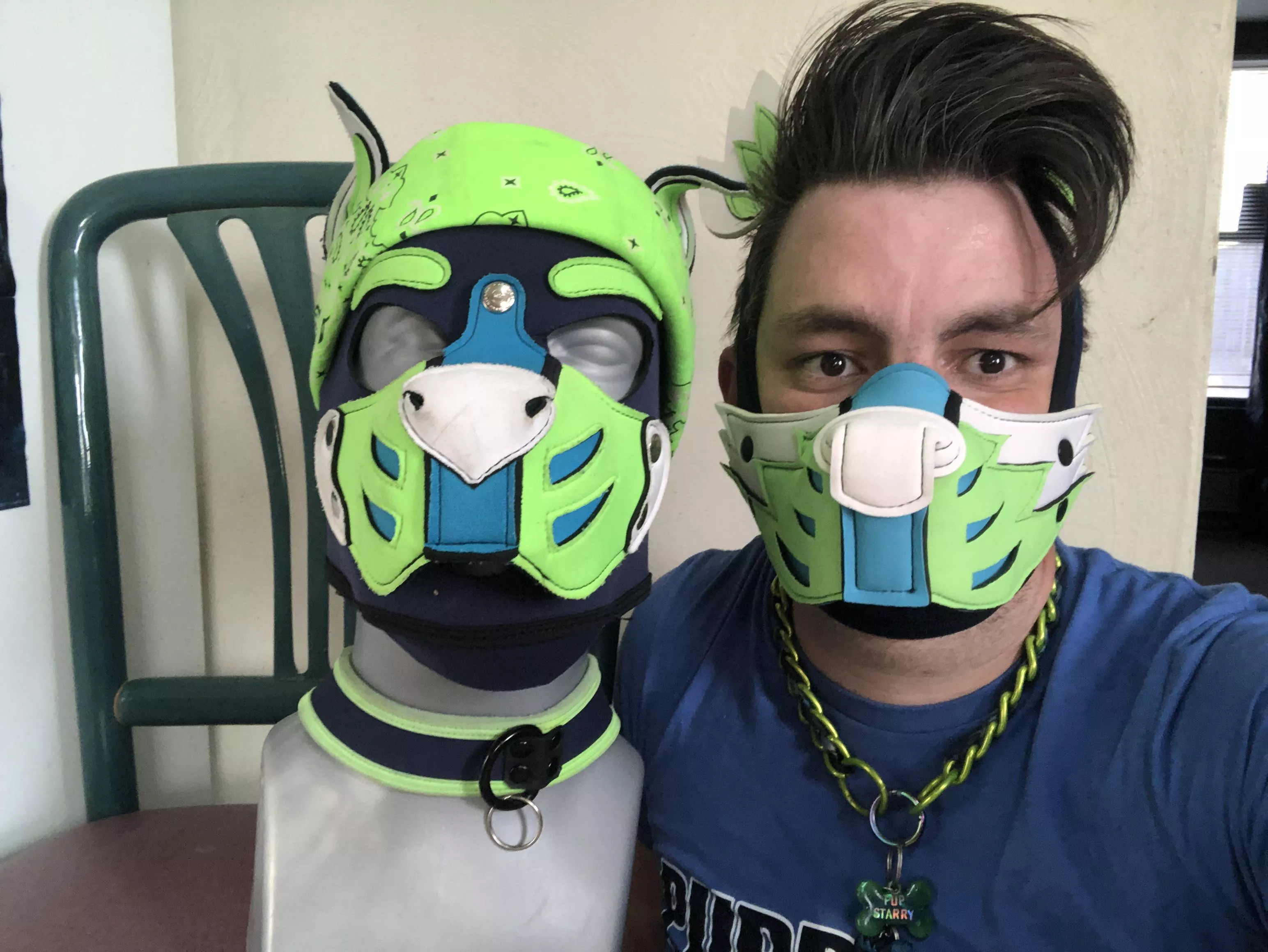 Thanks to the amazing hoomans at Mistrbear Pup Starry 2.0 now has a pawesome warm weather outdoor counterpart! I wuvs it awroooo!