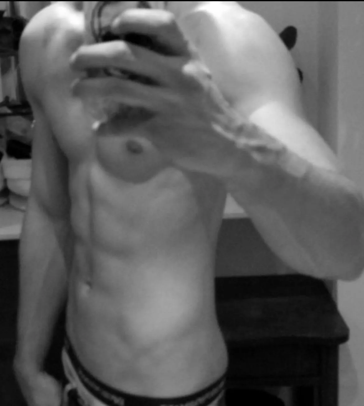 Workout done who wants to join me in the shower? 💦 [M]27