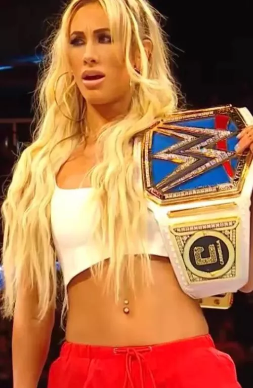 Any wrestling fans here? (Carmella)