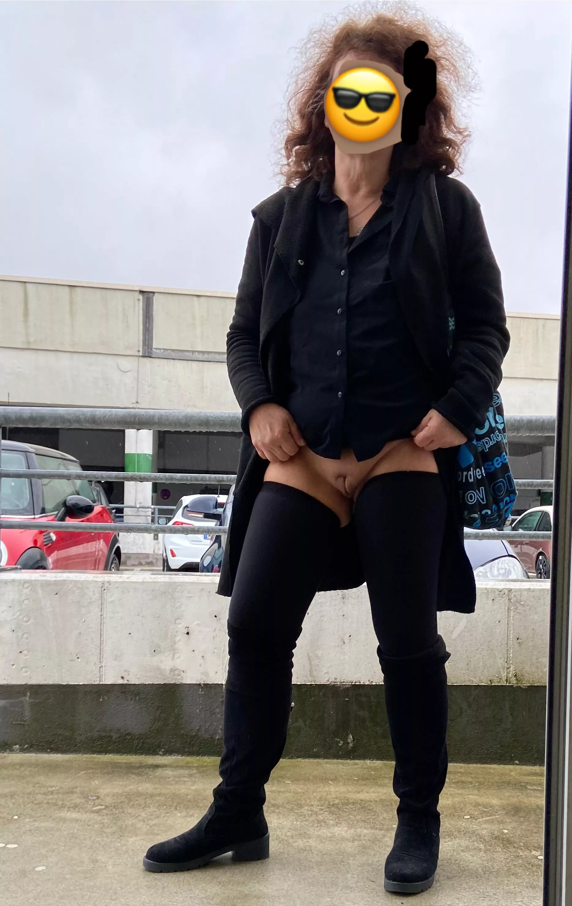 (F) I found my car. But I forgot something...