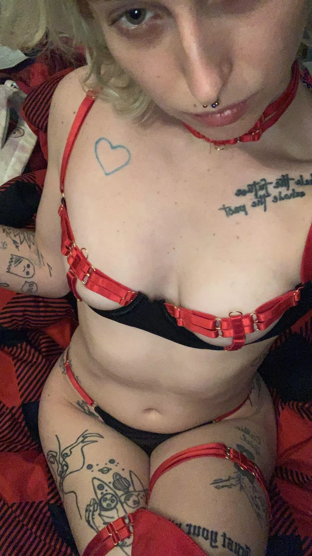 (f21) size xs in everything 😩