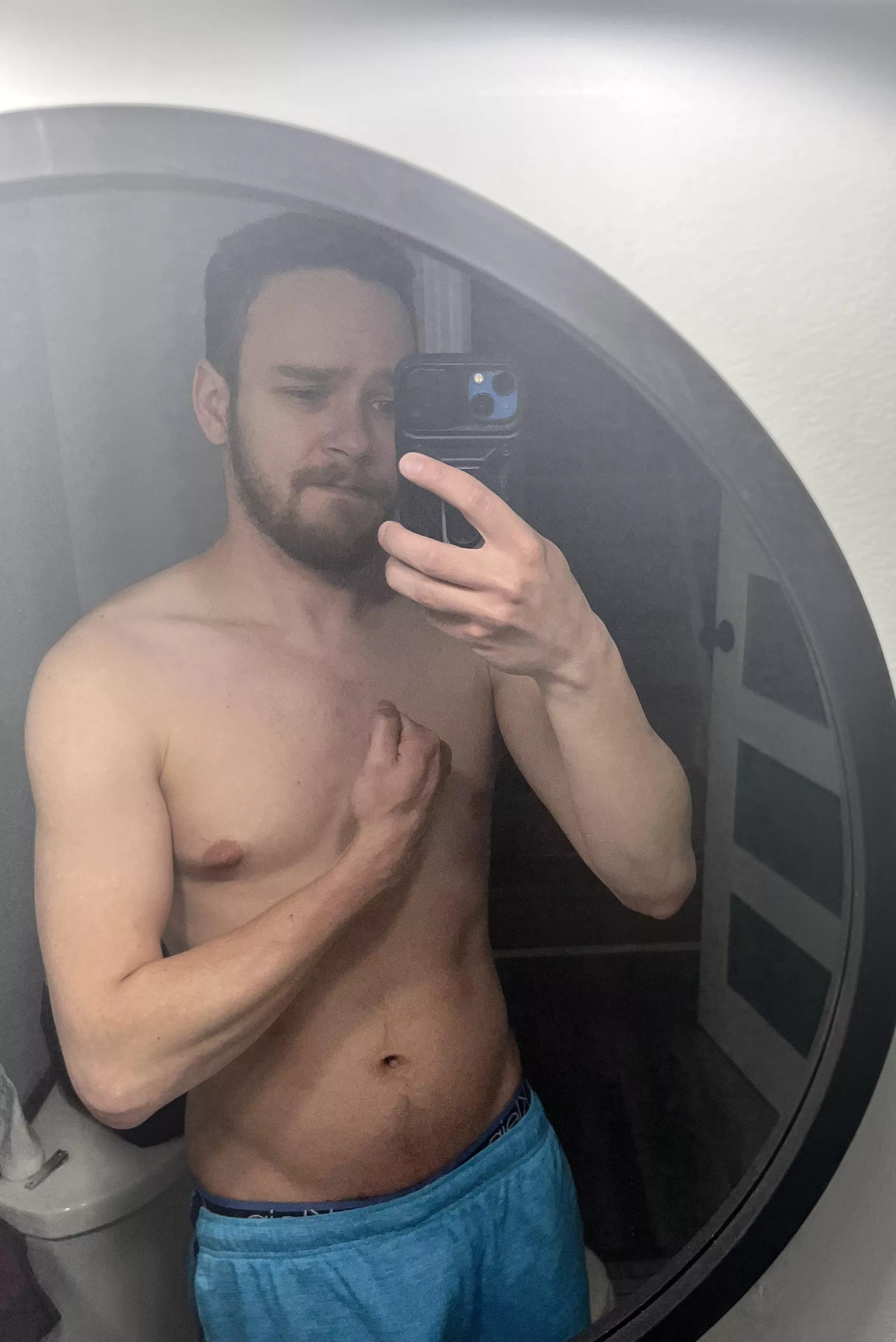 Felt thin and cute. Will probably delete later. Anyone up for a fitness buddy? Felt thin and cute. Will probably delete later. Anyone up for a fitness buddy?