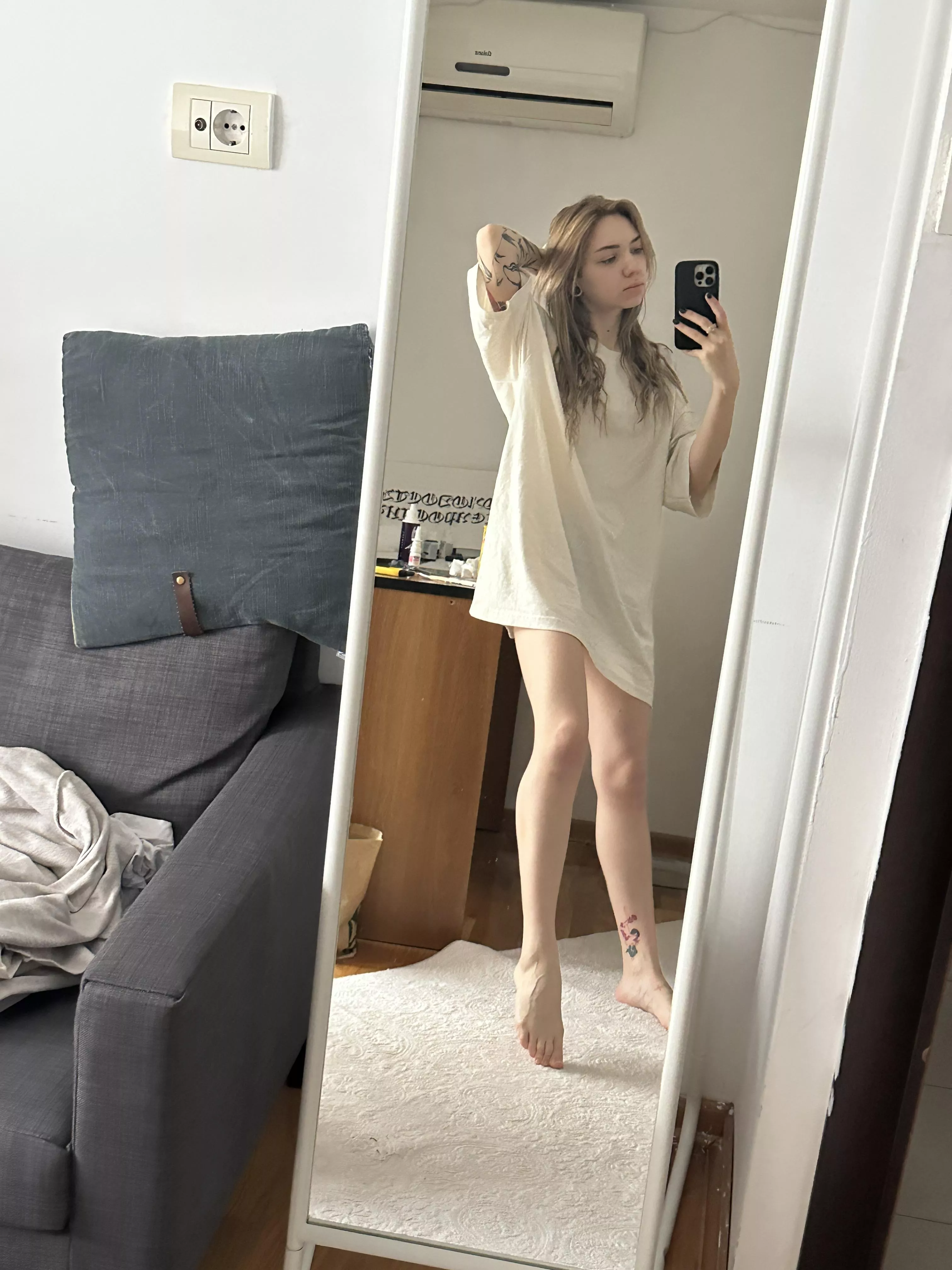 [f]My morning selfie:)