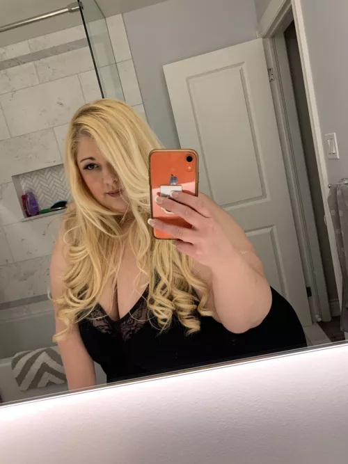 Hi new girl here 😊