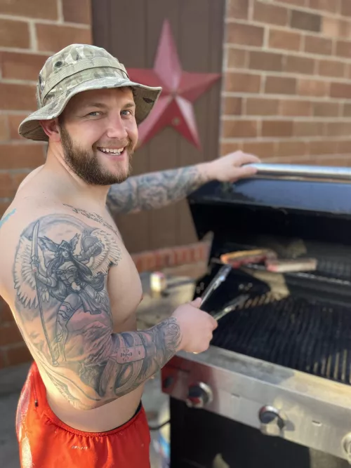 Hot dad summer, baby!