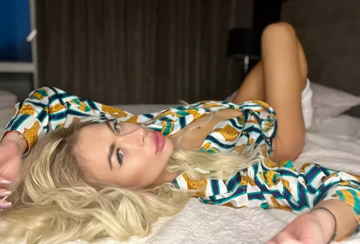 lie down with me for a while :)