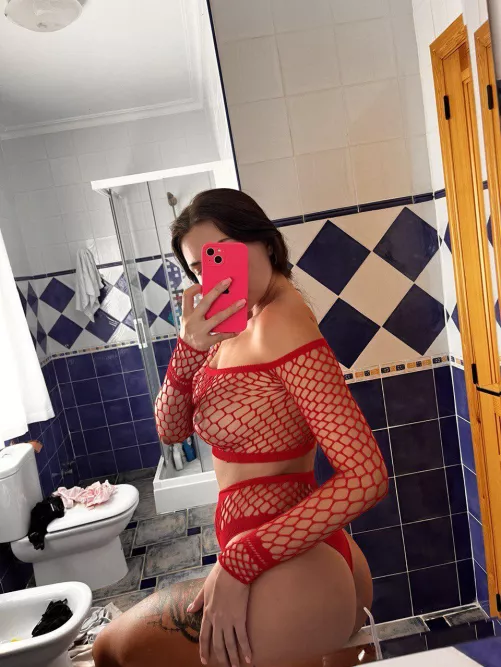 Never again suffer from boredom! I can always cheer you up.