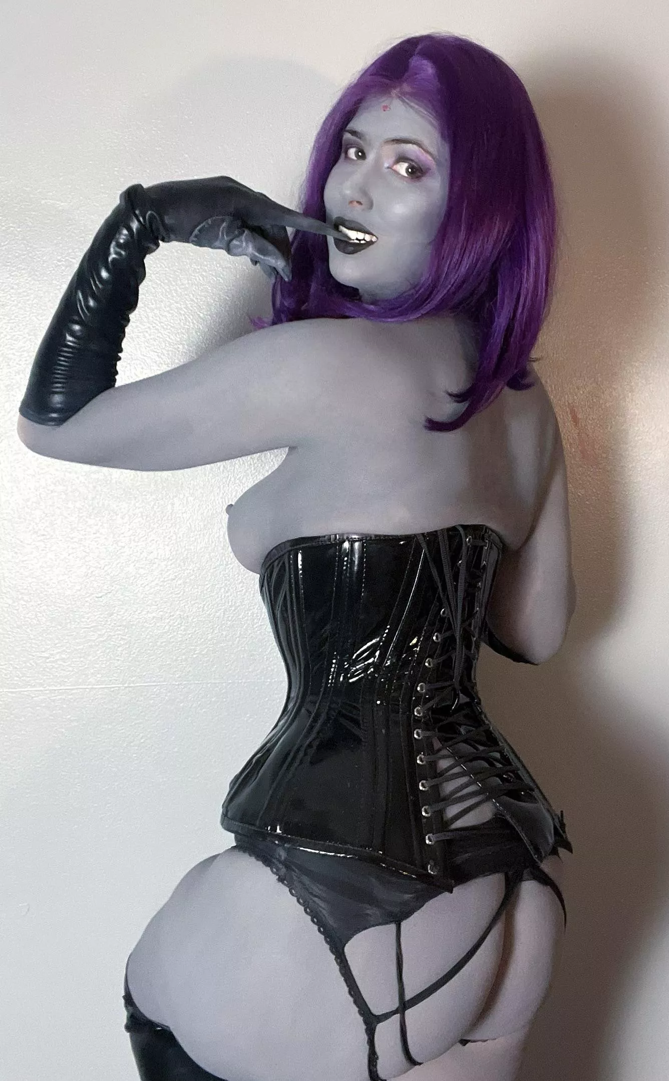 Raven cosplay by Kessie Vao