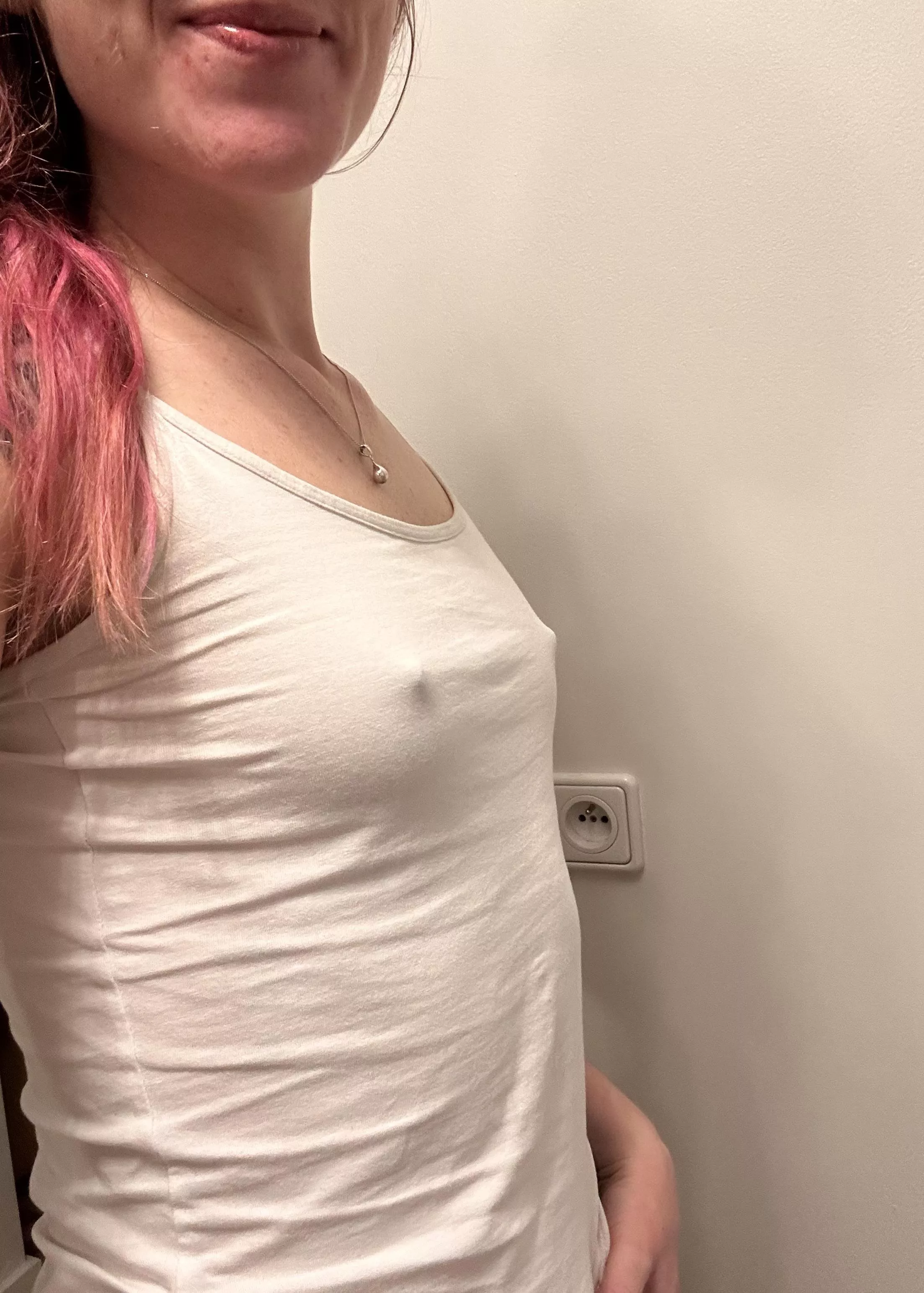 Ready for a dinner date. Will he stare ?