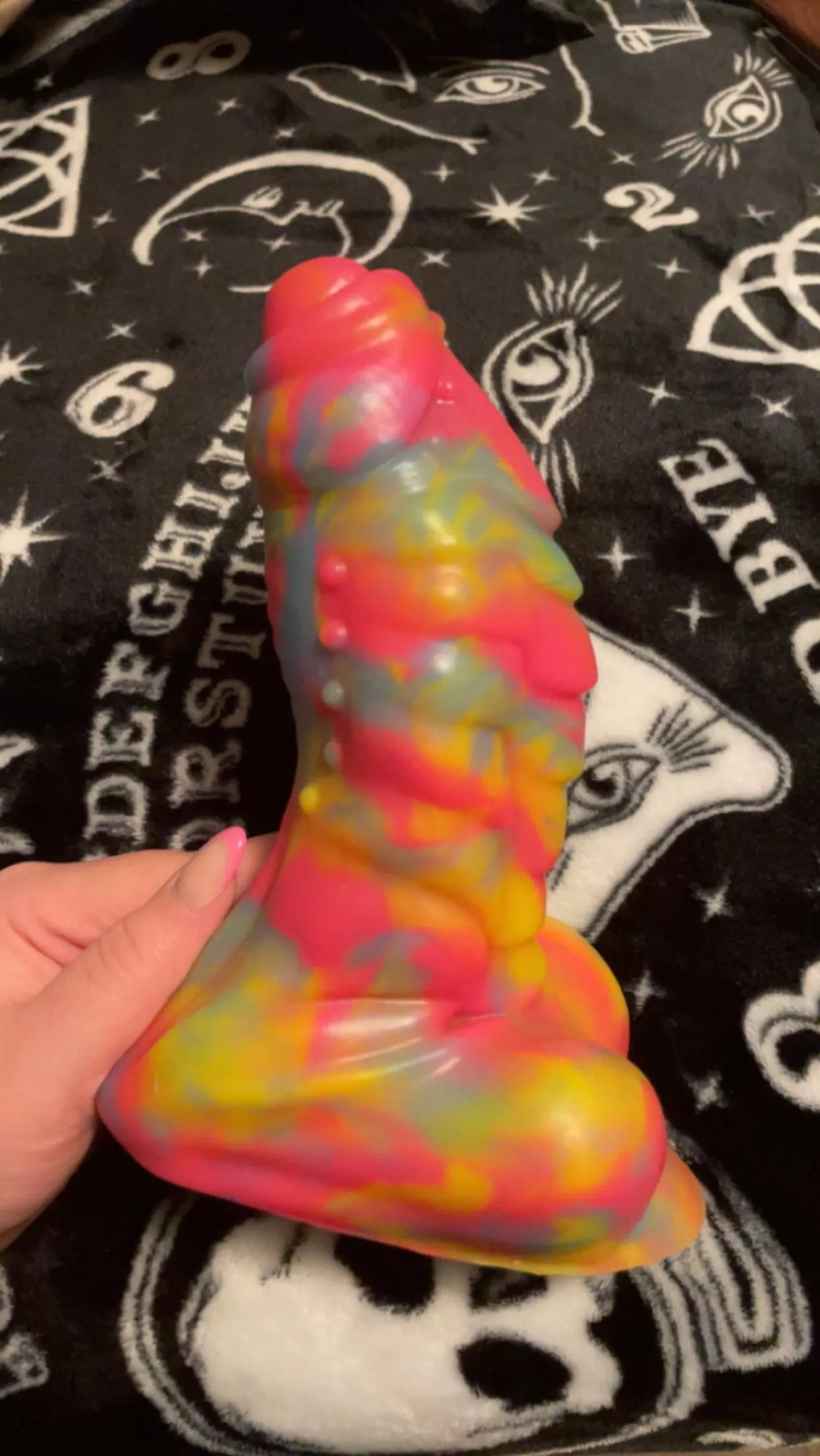 Small Flint is HUGE I’m very excited. Didn’t expect it to be this big up from my mini ♥️